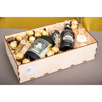 Diplomatico Rum ital Wood Box - fa ajándék láda