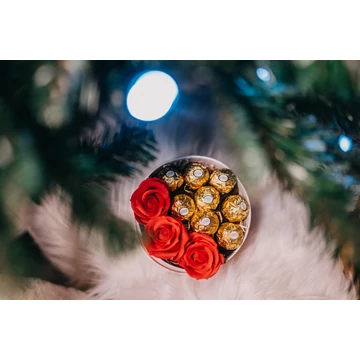  Mini Box: Vörös választható rózsa + Ferrero Rocher
