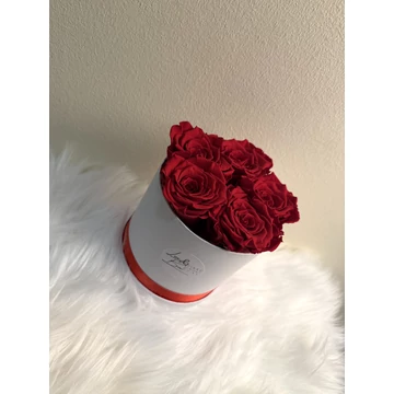 Tartósított örökrózsa dobozban 12 cm vörös Tartósított örökrózsa dobozban 12 cm vörös