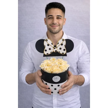 Pöttyös rózsa box barack szappanrózsával