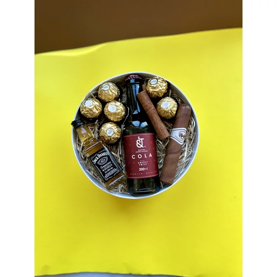 Man Box Jack Daniel's whiskey ital kézműves Cola + Ferrero Rocher + csoki szivar