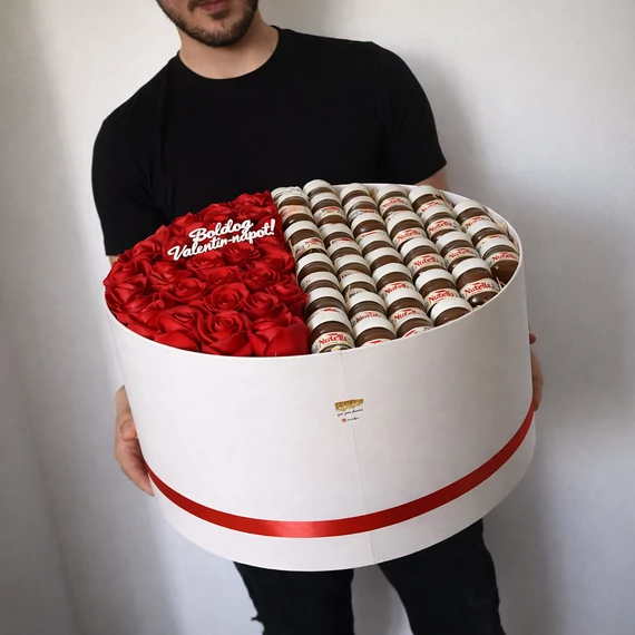 Exclusive ajándék Box: örökrózsa + mini Nutella 34 cm