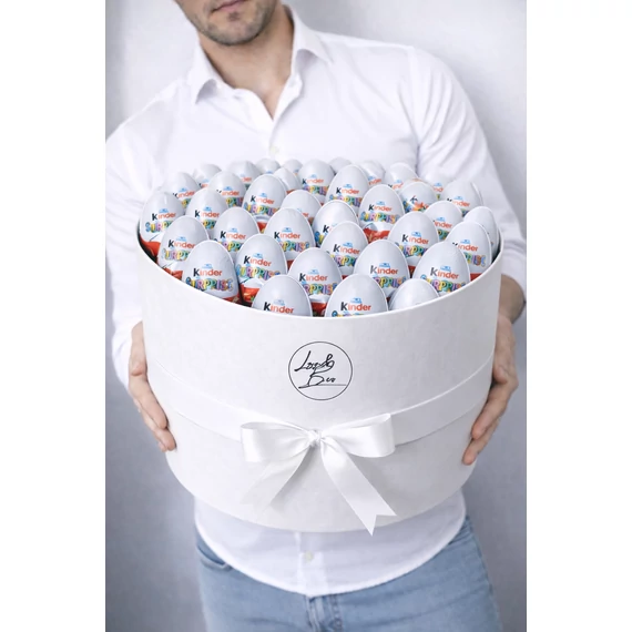 Kerek ajándék Box Kinder meglepetéssel