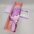 Kép 3/4 - Valentin napi box Exclusive ajándék Örökrózsa csokor dobozban választható szín